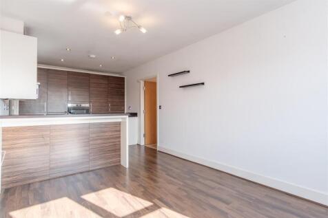 Lounge/Kitchen