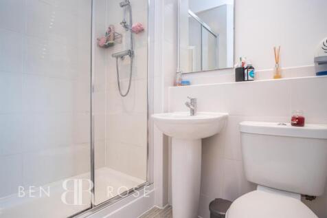 Master Ensuite