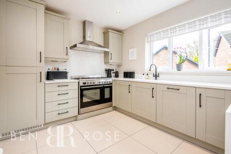 Kitchen/Diner/Family Room