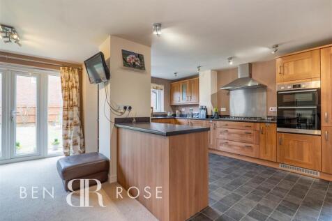 Kitchen/Diner/Snug