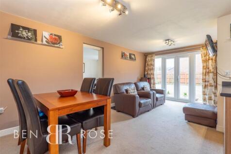 Kitchen/Diner/Snug