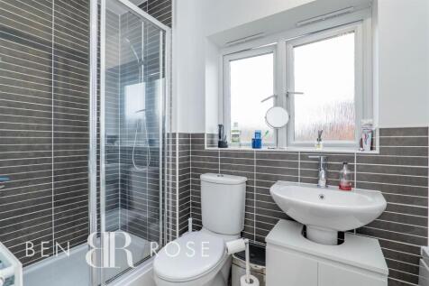Master Ensuite