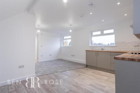 Kitchen/Living Area