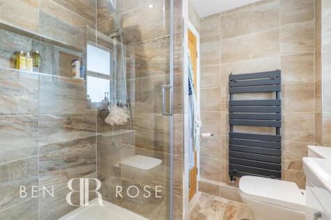 Master Ensuite