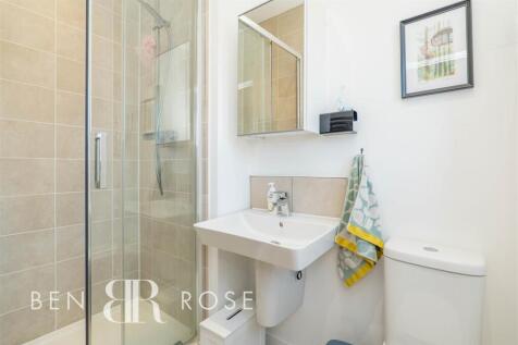 Master Ensuite