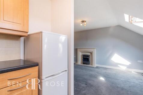 Kitchen/Lounge