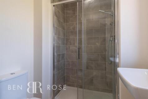 Master Ensuite