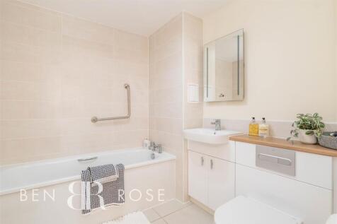 Master Ensuite