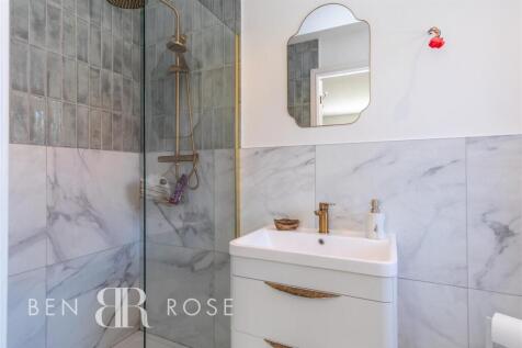 Master Ensuite