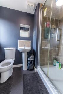 Master Bedroom Ensuite