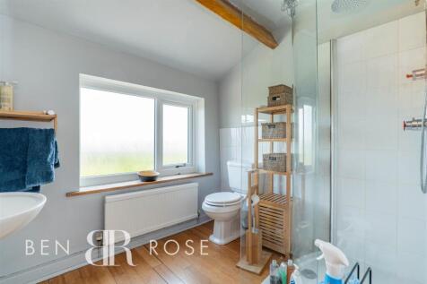 Master Ensuite