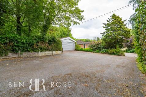 Annex Side Driveway