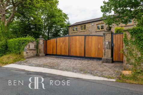 Gated Closed