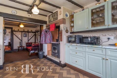 Kitchen/Family Room
