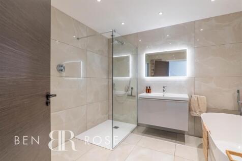 Master Ensuite