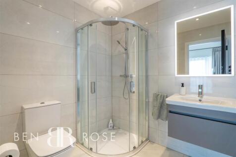 Bedroom Two Ensuite