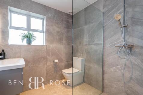 Bedroom Three Ensuite