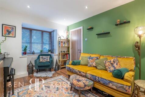 Lounge/Kitchen