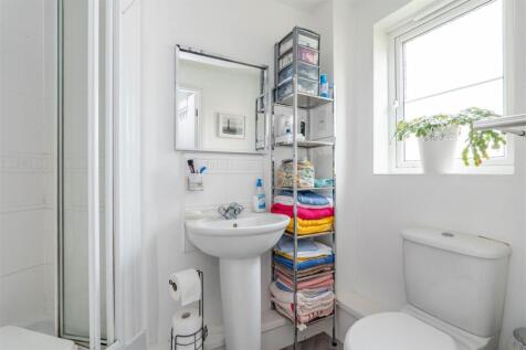 Master Ensuite