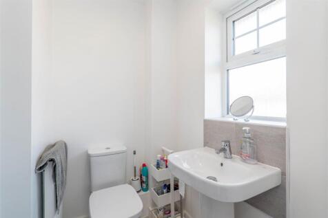 Master Bedroom Ensuite