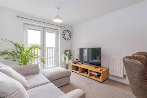 Lounge/Kitchen