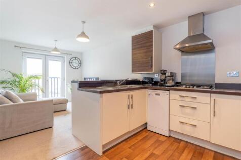 Lounge/Kitchen
