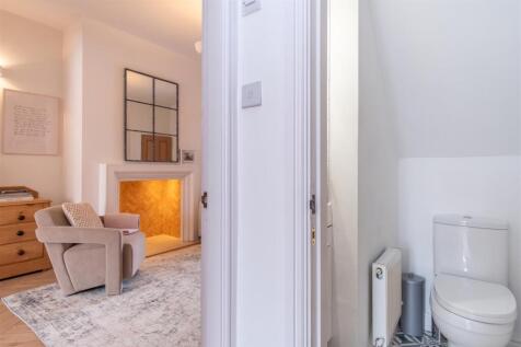 Dining Room/WC
