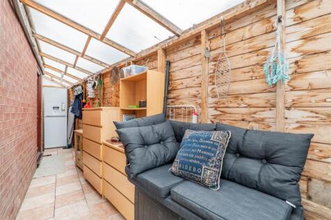 Lean-To