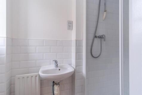 Master Ensuite