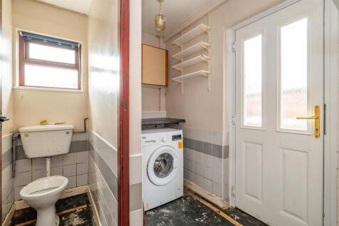 Utility Room/WC