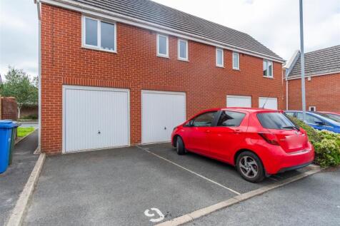 Garage/Drive