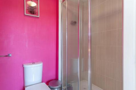 Master Ensuite