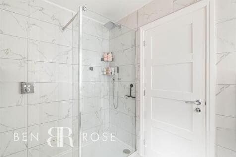 Master Ensuite