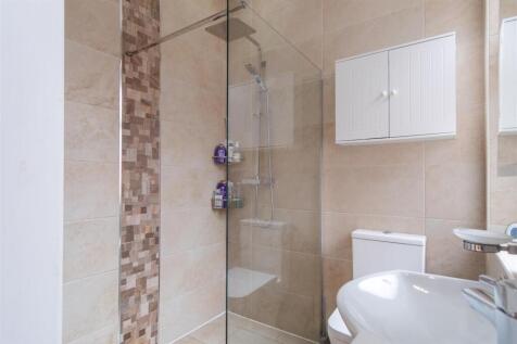 Master Ensuite