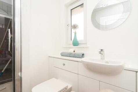 Bedroom Two Ensuite