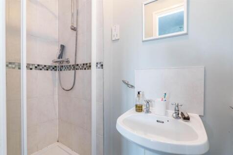 Master Ensuite
