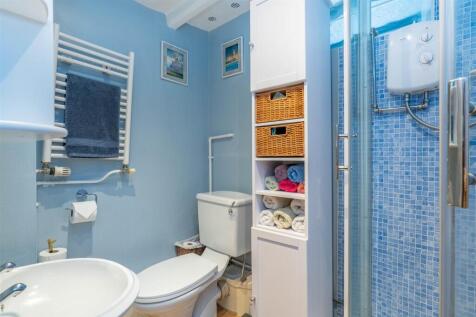 Master Bedroom Ensuite