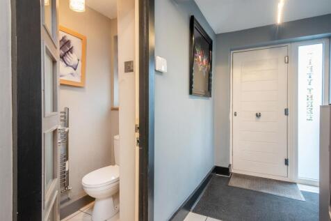 WC/Front Door