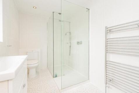 Master Ensuite