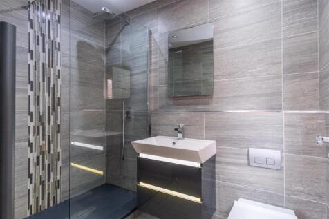Master Ensuite