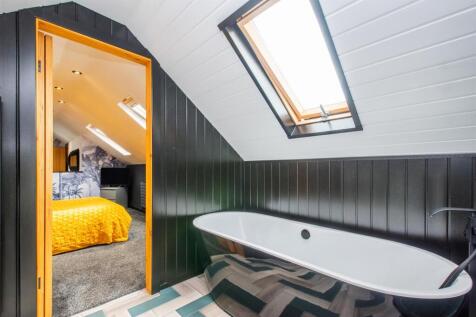 Master Ensuite