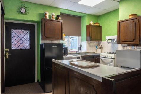 Kitchen/Dining