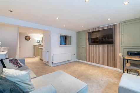 Bedroom Two/Snug