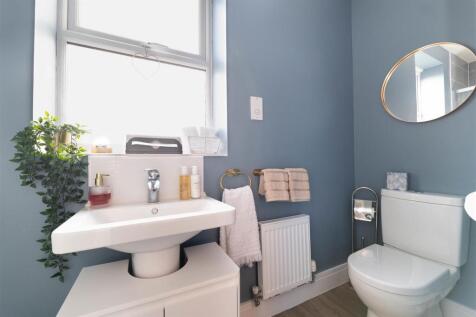 Ensuite Two