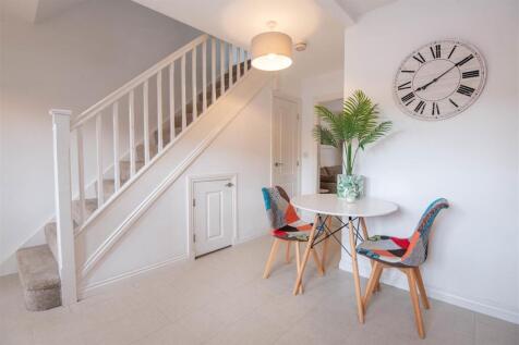 Kitchen / Entrance