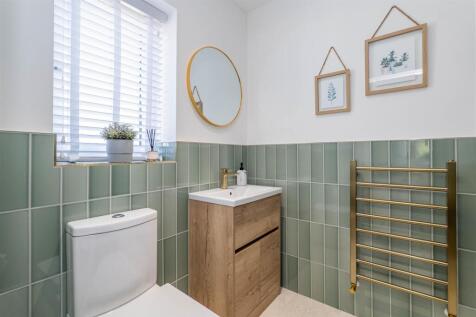 Bedroom Two Ensuite