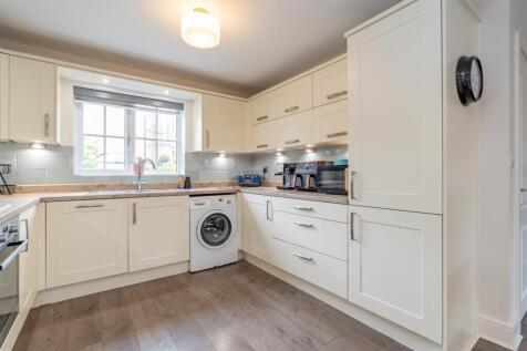 Kitchen/Diner/Snug