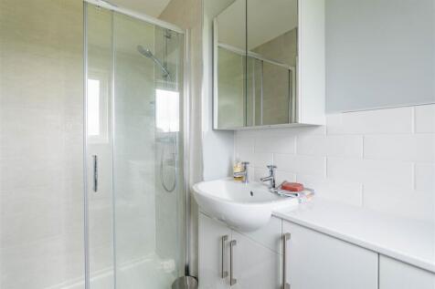Bedroom Two Ensuite