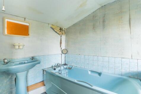 Master Ensuite