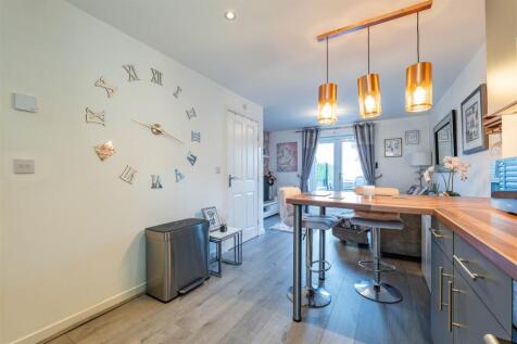Lounge/Kitchen/Dining Room